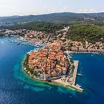Ferienhaus In Karbuni With Sea View, Balcony, Air Conditioning, Wifi 5095-1 *