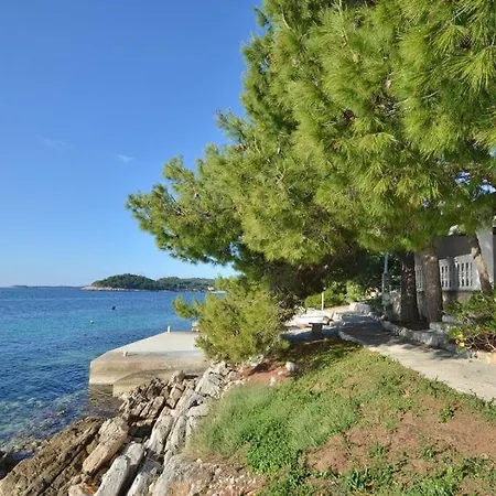 Vikendica In Karbuni With Sea View, Balcony, Air Conditioning, Wifi 5095-1 Blato (Korcula)