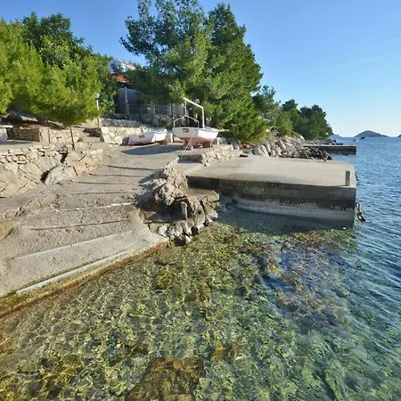 In Karbuni With Sea View, Balcony, Air Conditioning, Wifi 5095-1 Dom wakacyjny Blato (Korcula)