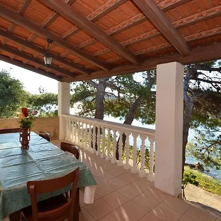 Dom wakacyjny In Karbuni With Sea View, Balcony, Air Conditioning, Wifi 5095-1 Blato (Korcula)